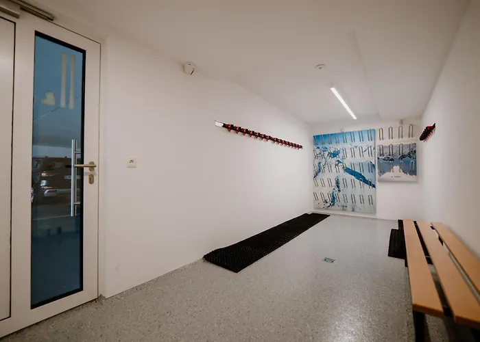 Haus Crystal